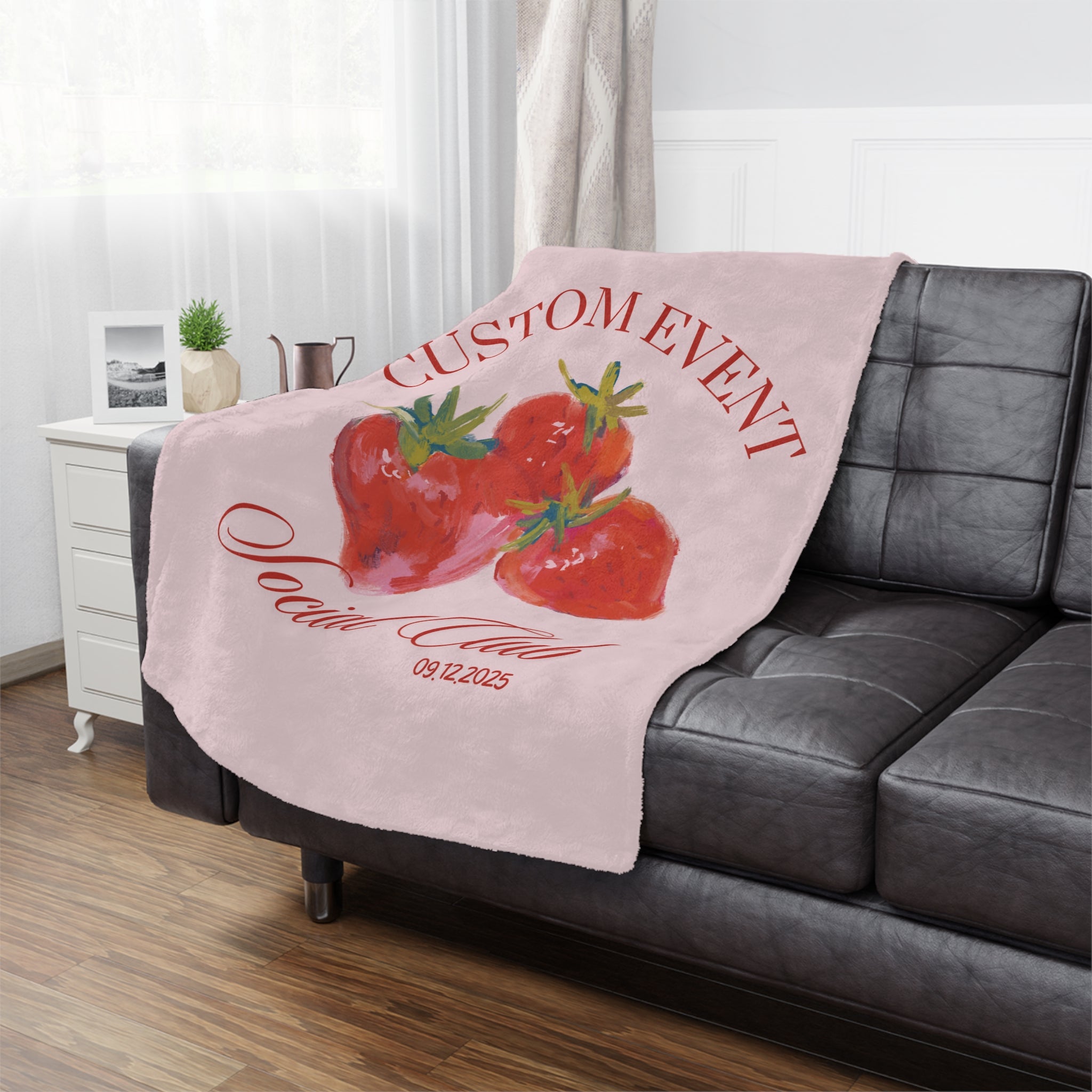 Minky Blanket - Personalized Strawberry City Event Holiday Gift, Custom Name, Soft Throw, Cozy Bedding, Unique Present