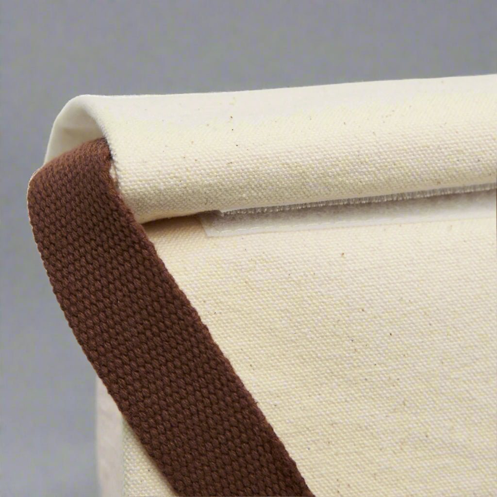 Captain Yoga, Canvas Lunch Bag, Personalized Box Lunchbox with Strap - Vicky Garden